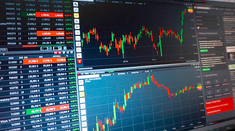 Das Geld wächst schneller als es die vermögenden Spenden können.